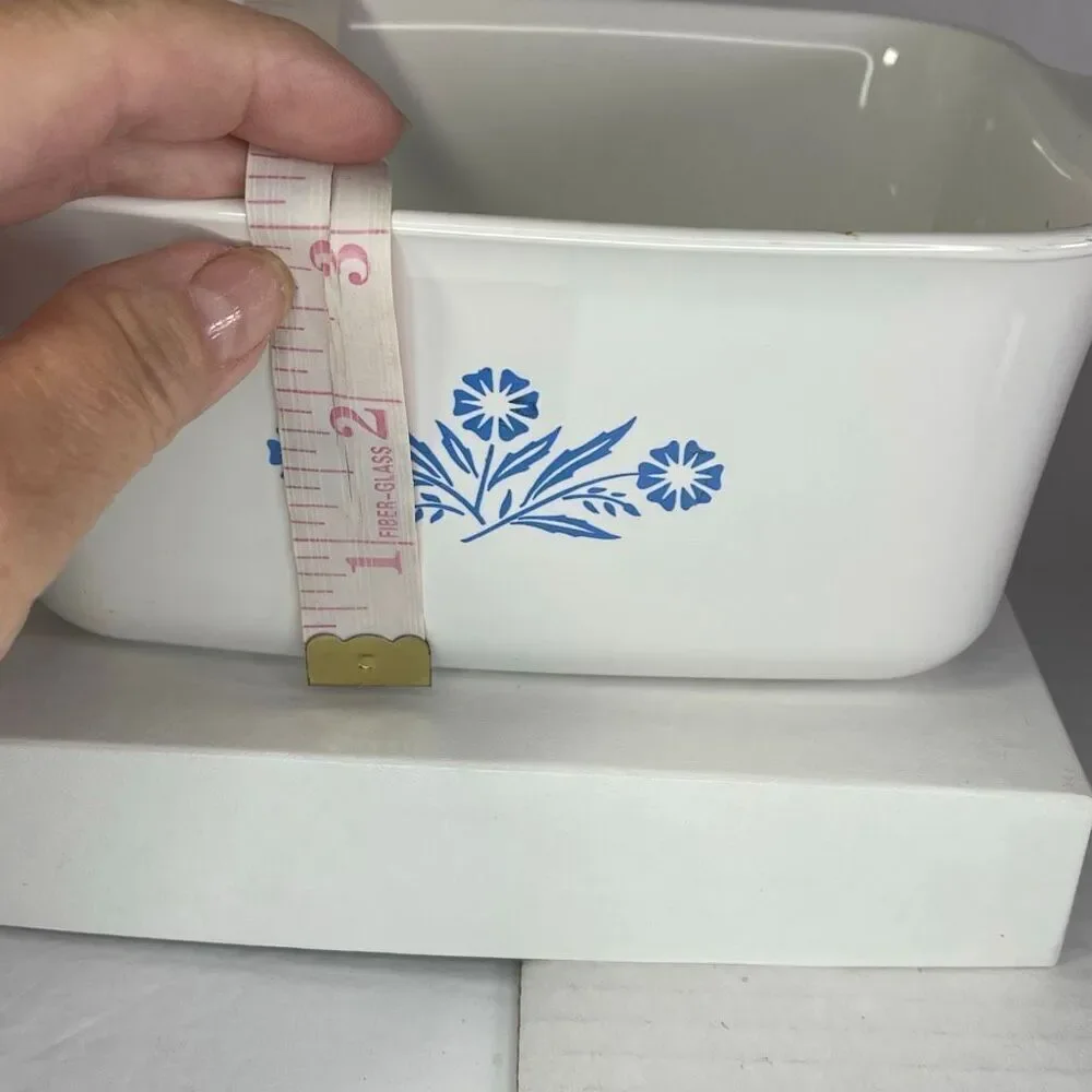 Vintage Corning Ware Blue Cornflower P-4-B casserole dish 7 X 5 1/2 X3” .